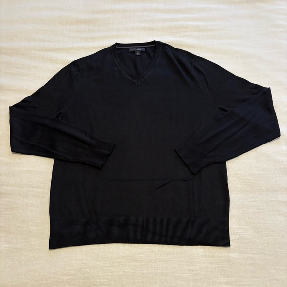 Banana Republic Other - Men’s Banana Republic Silk Cashmere V-Neck Sweater